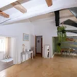 Charmante Maison Dans Venelle Fleurie *