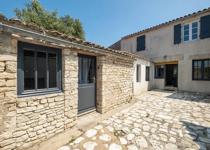 Villa Charmante Maison Dans Venelle Fleurie