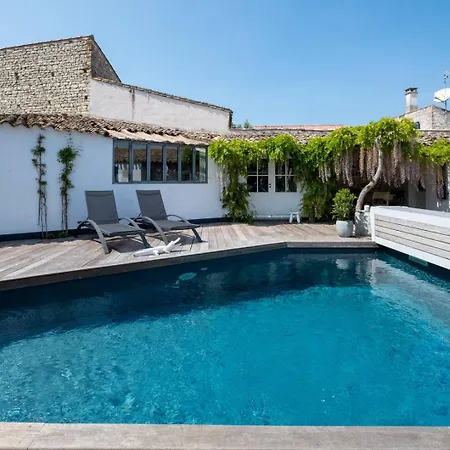 Villa Charmante Maison Dans Venelle Fleurie