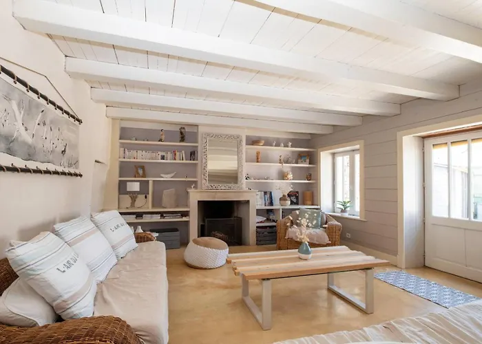 Charmante Maison Dans Venelle Fleurie וילה *